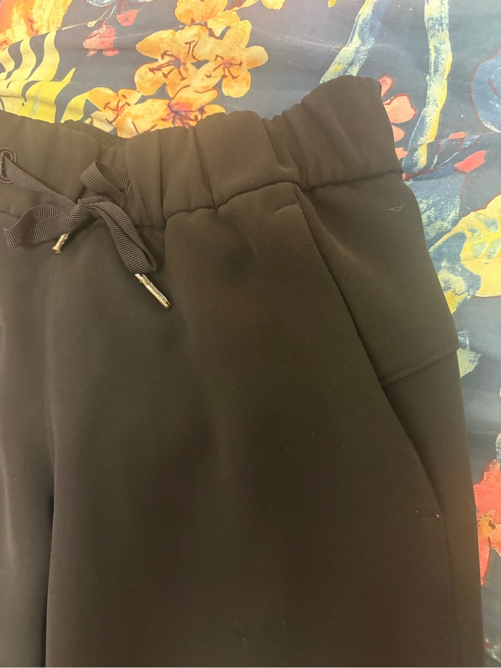 lululemon athletica Black Women’s Pull-On Track Joggers - Picture 3 of 6